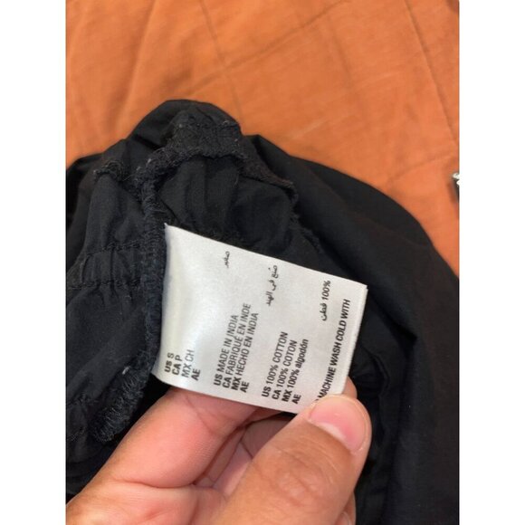 Elegant Black Midi Skirt - Picture 8 of 9